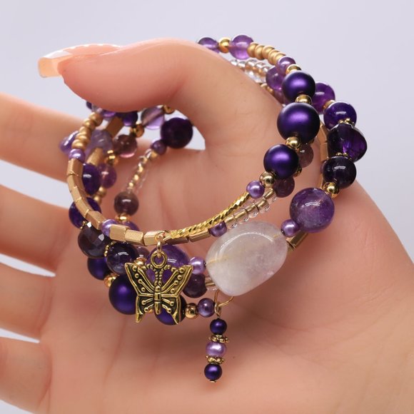 Bracelet with Amethyst stones, unique gold accents and pendants. - Picture 4 of 7